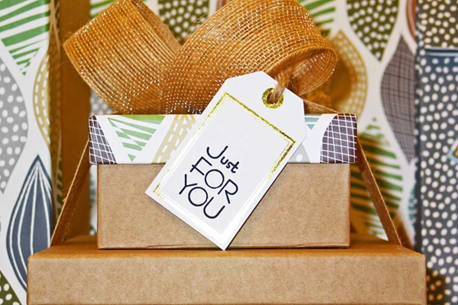 10 housewarming gift ideas to take to your next home invite